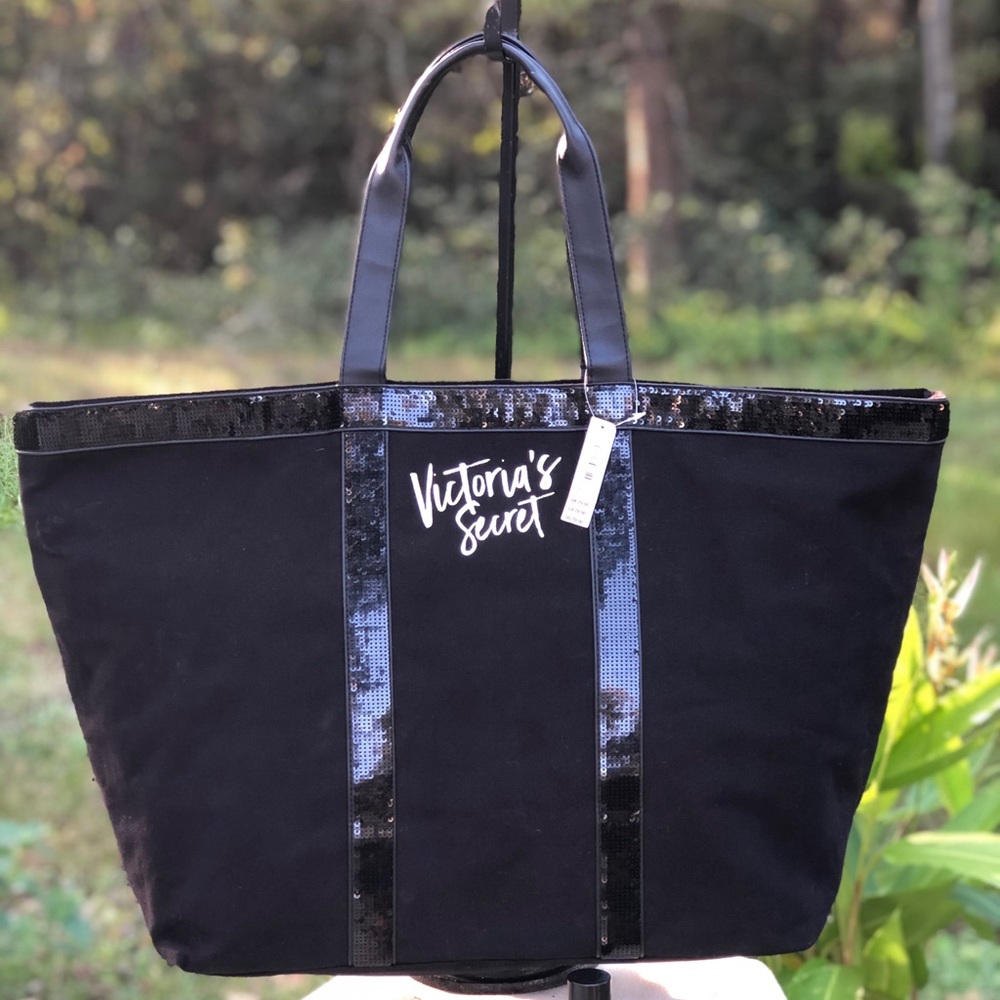 Victoria’s Secret shopping Tote